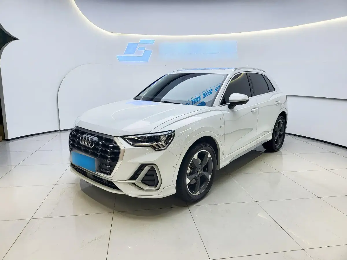 2022 Audi Q3 1.4T 150HP L4 7DCT