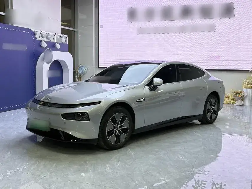 2024 Xpeng P7 BEV 64.4KWH