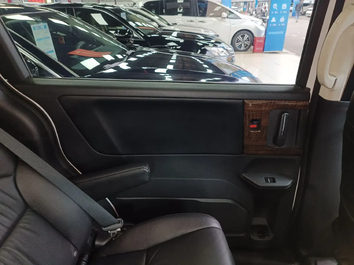 2015 Honda Odyssey 2.4L 186HP L4 CVT,autocango,china used car exporter,china ev exporter,chinese used car exporter,chinese used ev exporter