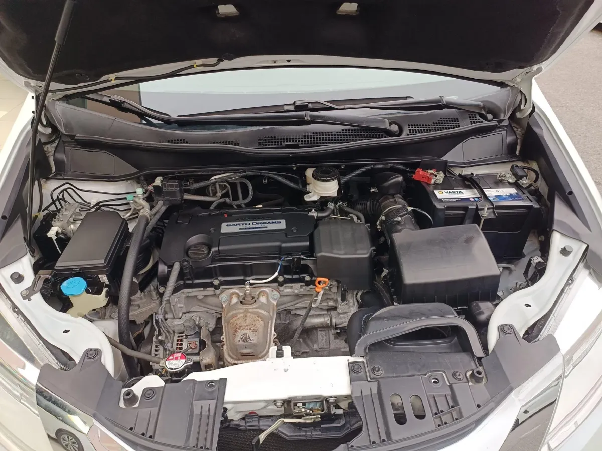 2015 Honda Odyssey 2.4L 186HP L4 CVT,autocango,china used car exporter,china ev exporter,chinese used car exporter,chinese used ev exporter