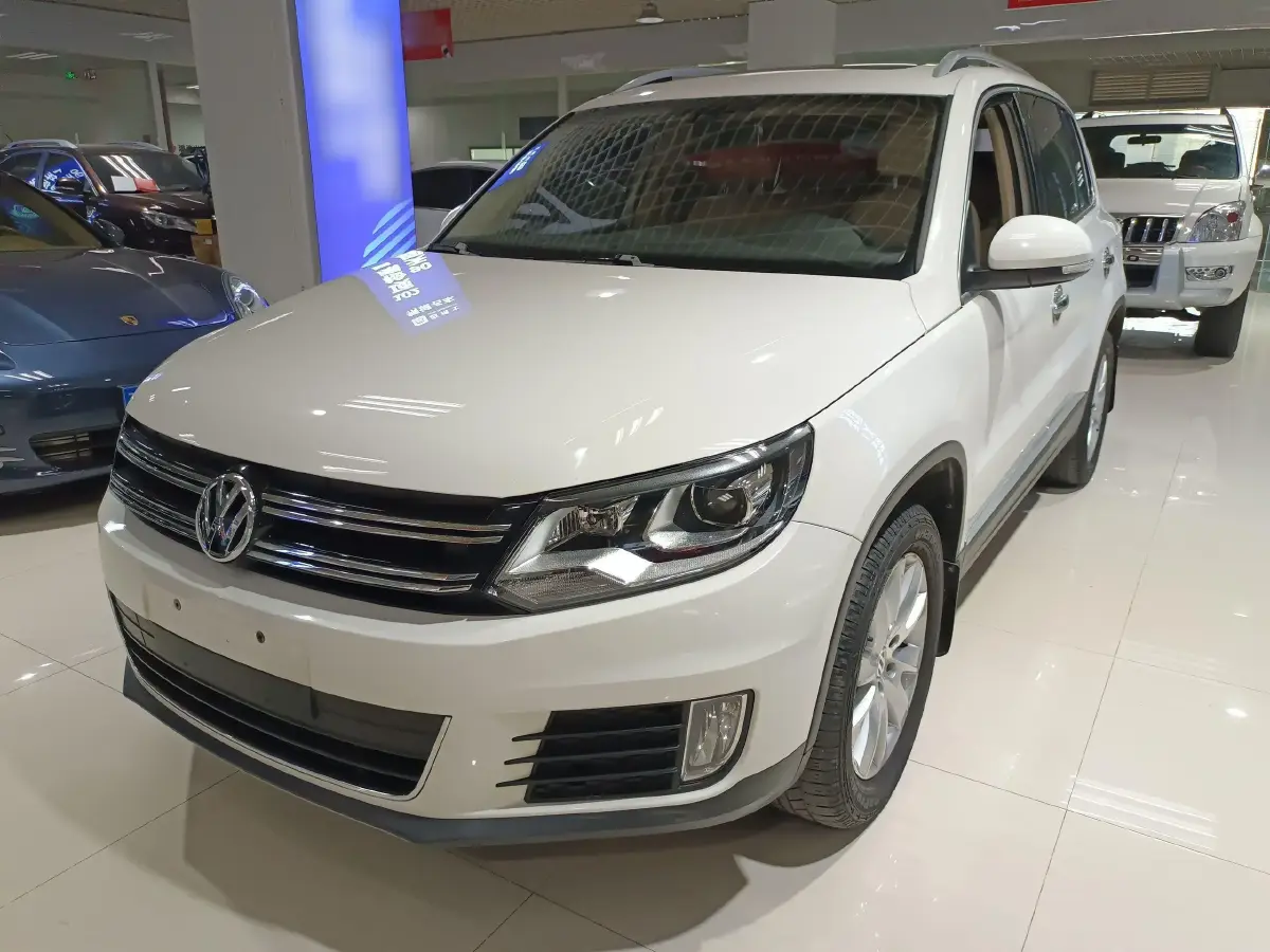 2015 Volkswagen Tiguan 1.8T 160HP L4 6AT