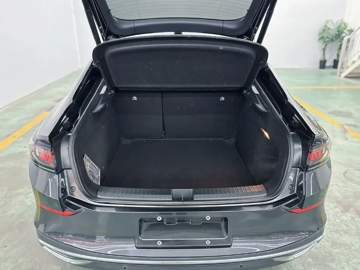 2025 Volkswagen Lamando 1.4T 150HP L4 7DCT,autocango,china used car exporter,china ev exporter,chinese used car exporter,chinese used ev exporter