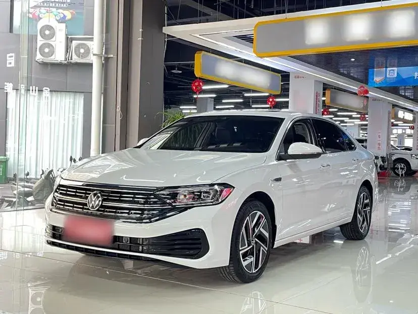 2023 Volkswagen Sagitar 1.5T 160HP L4 7DCT