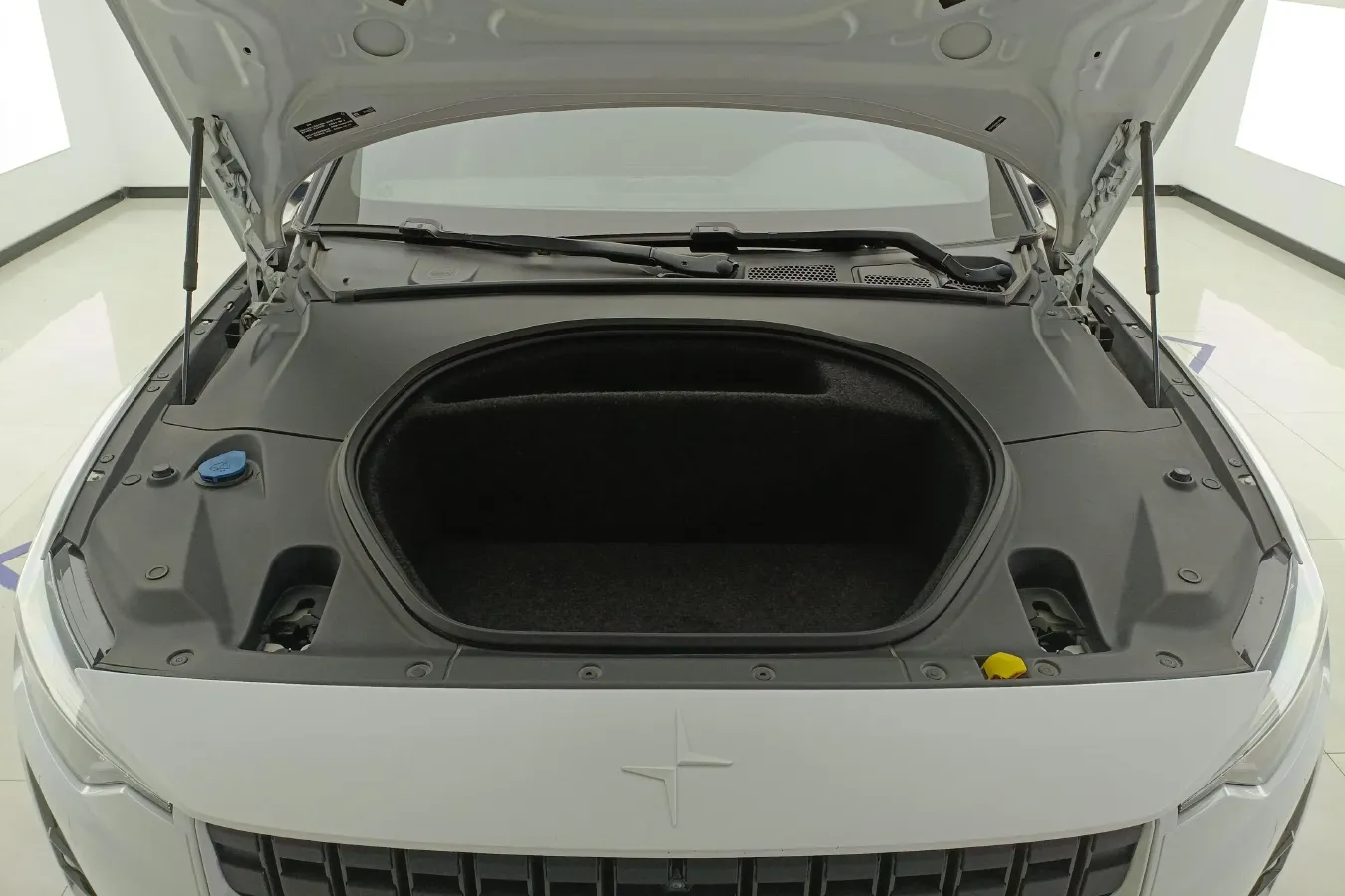 2020 Polestar 2 BEV 71KWH,autocango,china used car exporter,china ev exporter,chinese used car exporter,chinese used ev exporter