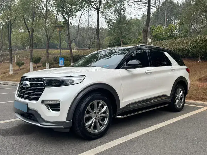 2020 Ford Explorer 2.3T 276HP L4 10AT