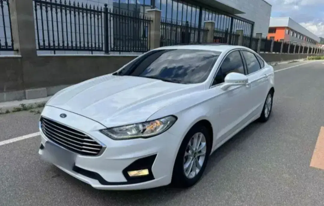 2018 Ford Mondeo 2.0T 204HP L4 6AT