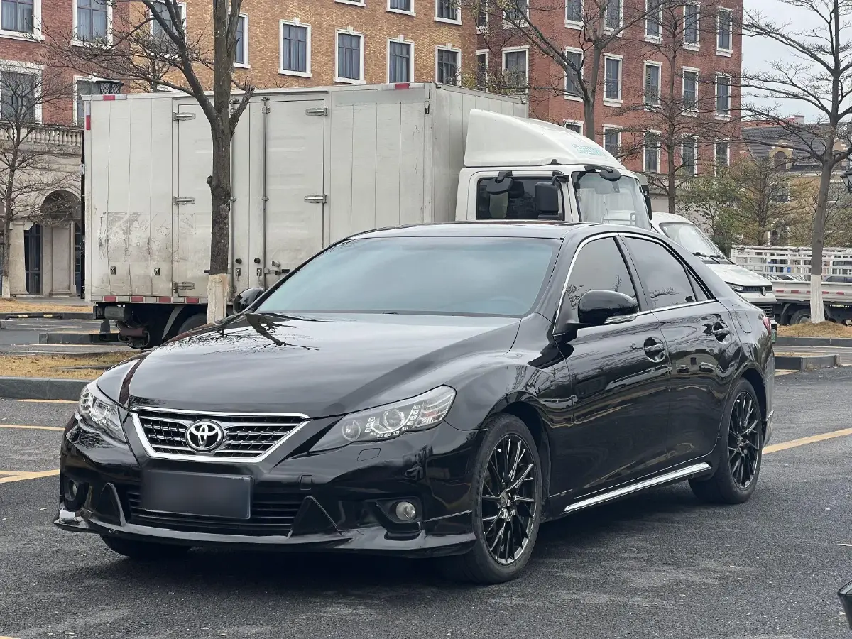 2012 Toyota Reiz 2.5L 193HP V6 6AT