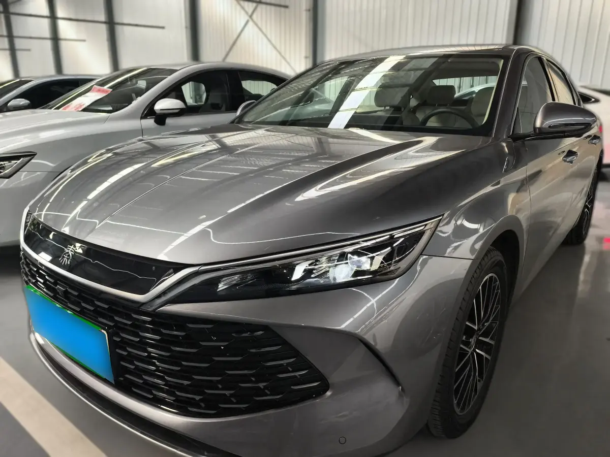 2024 BYD QinL 1.5L 101HP L4 E-CVT PHEV 15.87KWH