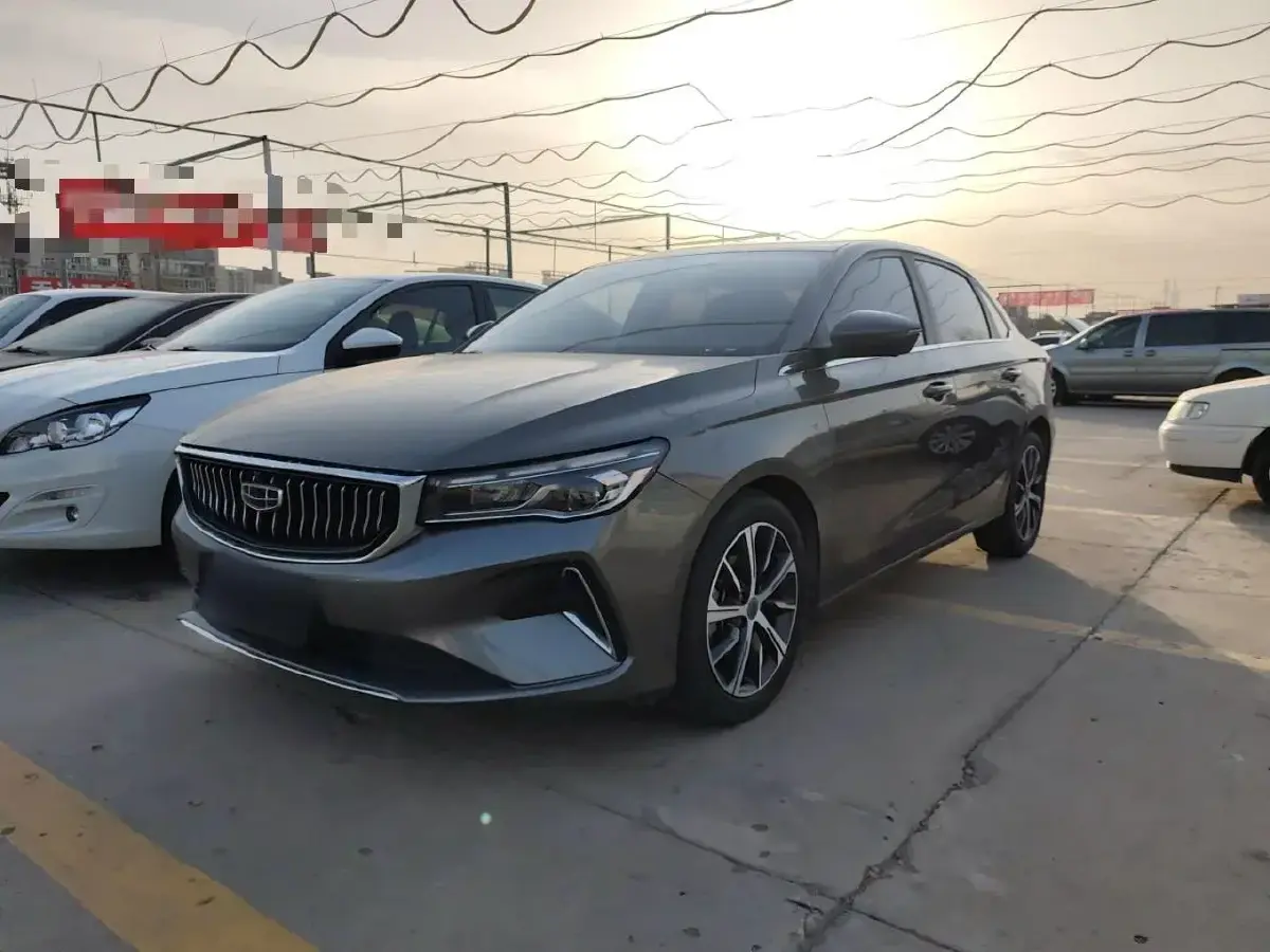 2022 Geely Emgrand 1.5L 114HP L4 CVT