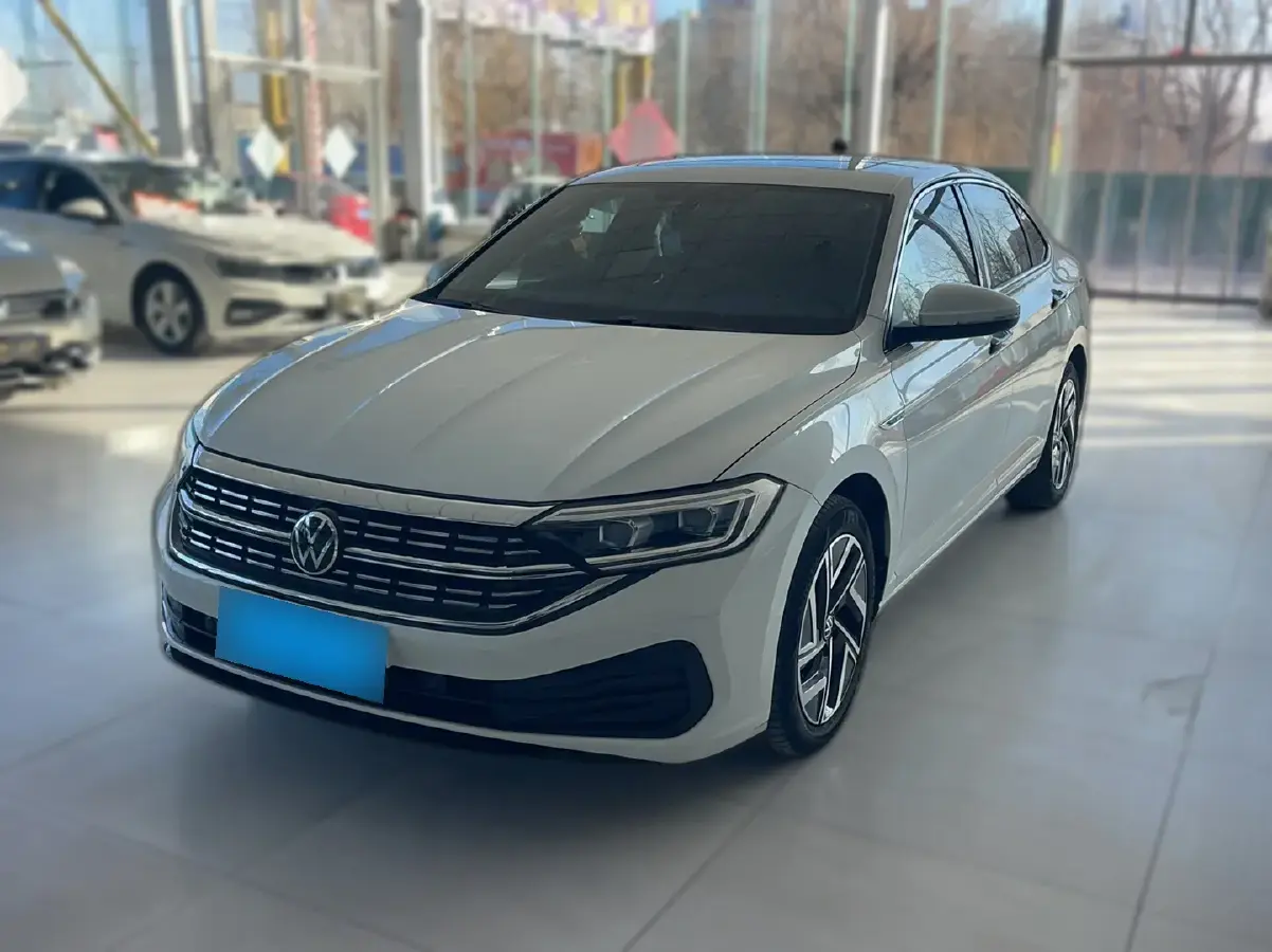 2023 Volkswagen Sagitar 1.4T 150HP L4 7DCT