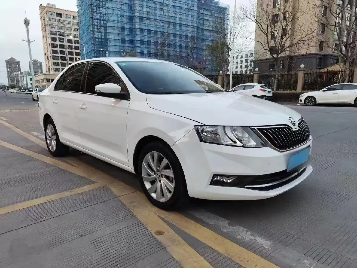 2019 Skoda Rapid 1.5L 112HP L4 6AT