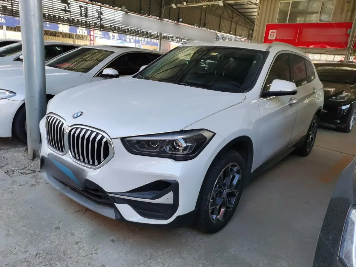 2022 BMW X1 2.0T 192HP L4 7DCT