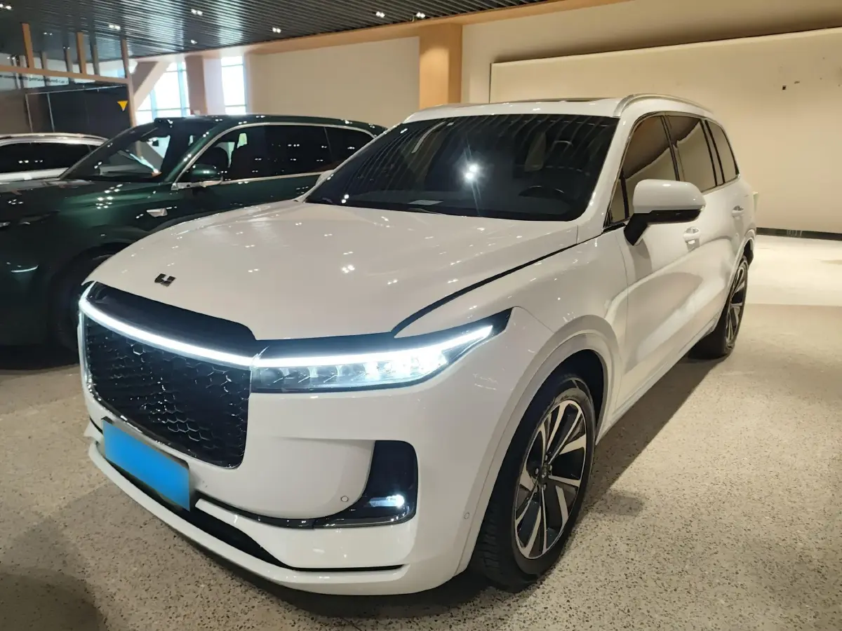 2021 Li ONE Range Extended 131HP REEV 40.5KWH