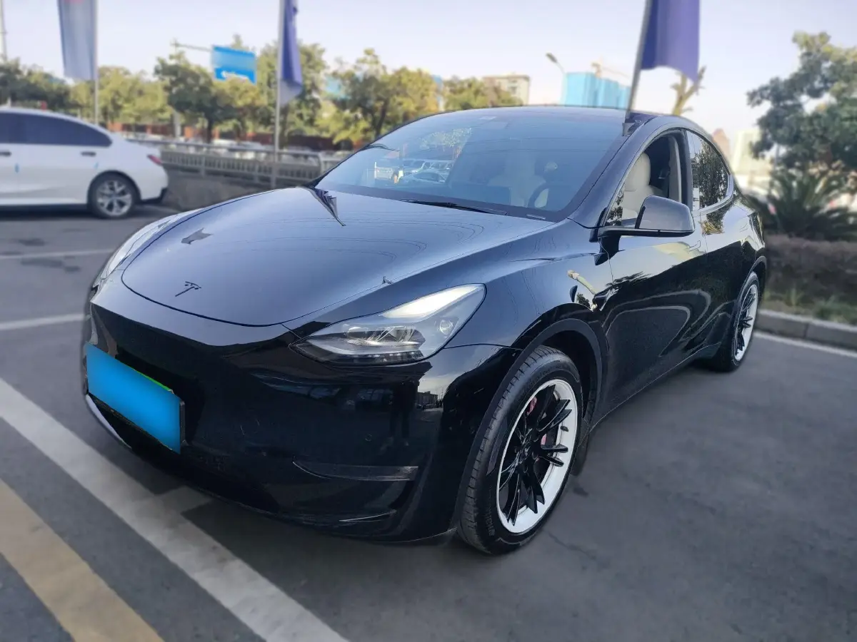 2021 Tesla Model Y BEV 60KWH