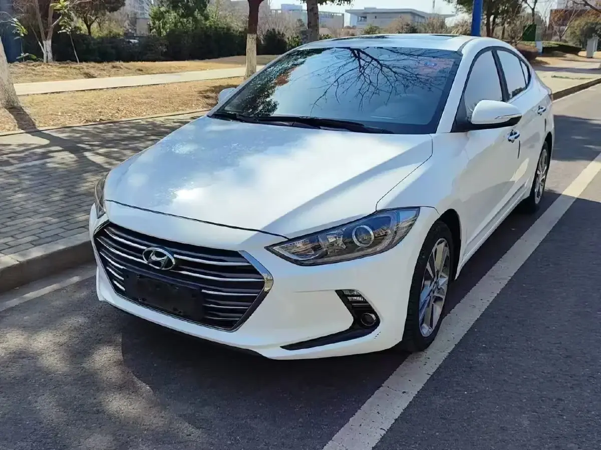 2016 Hyundai Elantra 1.6L 130HP L4 6AT