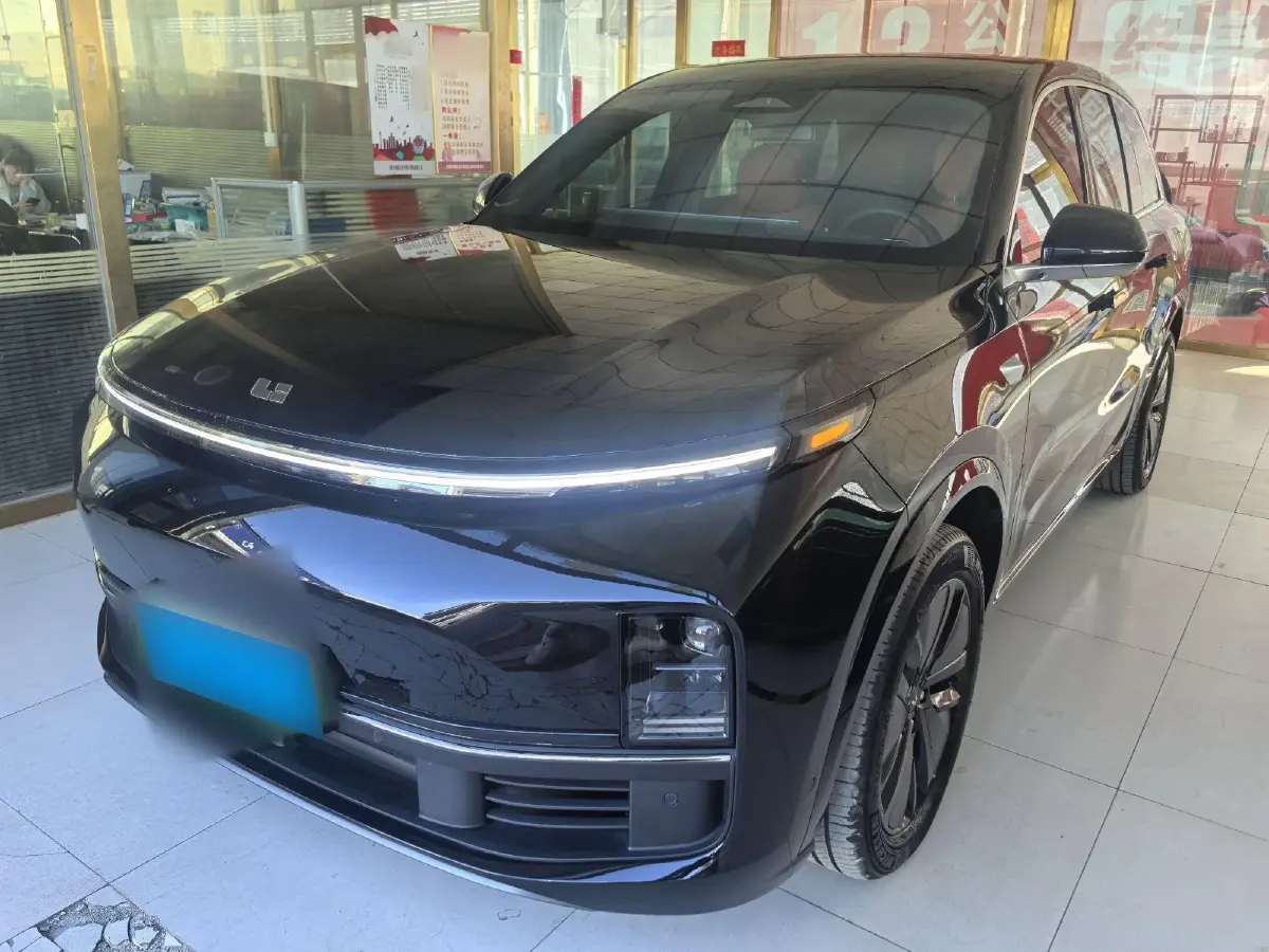 2023 Li L8 Range Extended 154HP REEV 40.9KWH