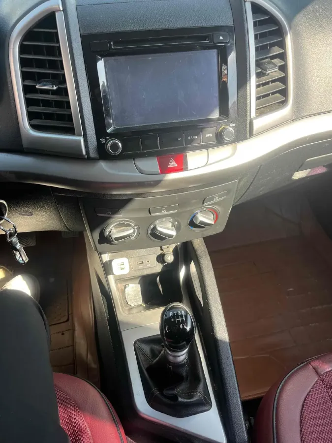 2014 JAC Refine S3 1.5L 113HP L4 6MT,autocango,china used car exporter,china ev exporter,chinese used car exporter,chinese used ev exporter