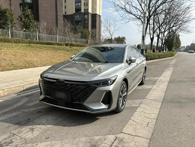 2022 Chery Arrizo 8 1.6T 197HP L4 7DCT