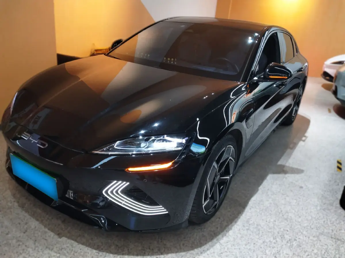 2022 BYD Seal BEV 82.5KWH