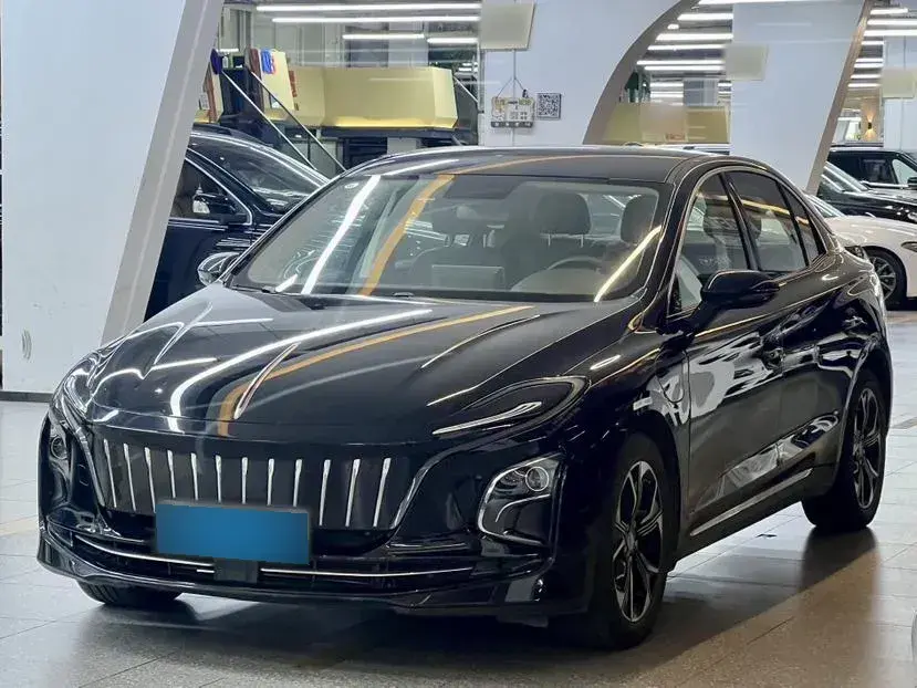 2023 HongQi E-QM5 BEV 54KWH