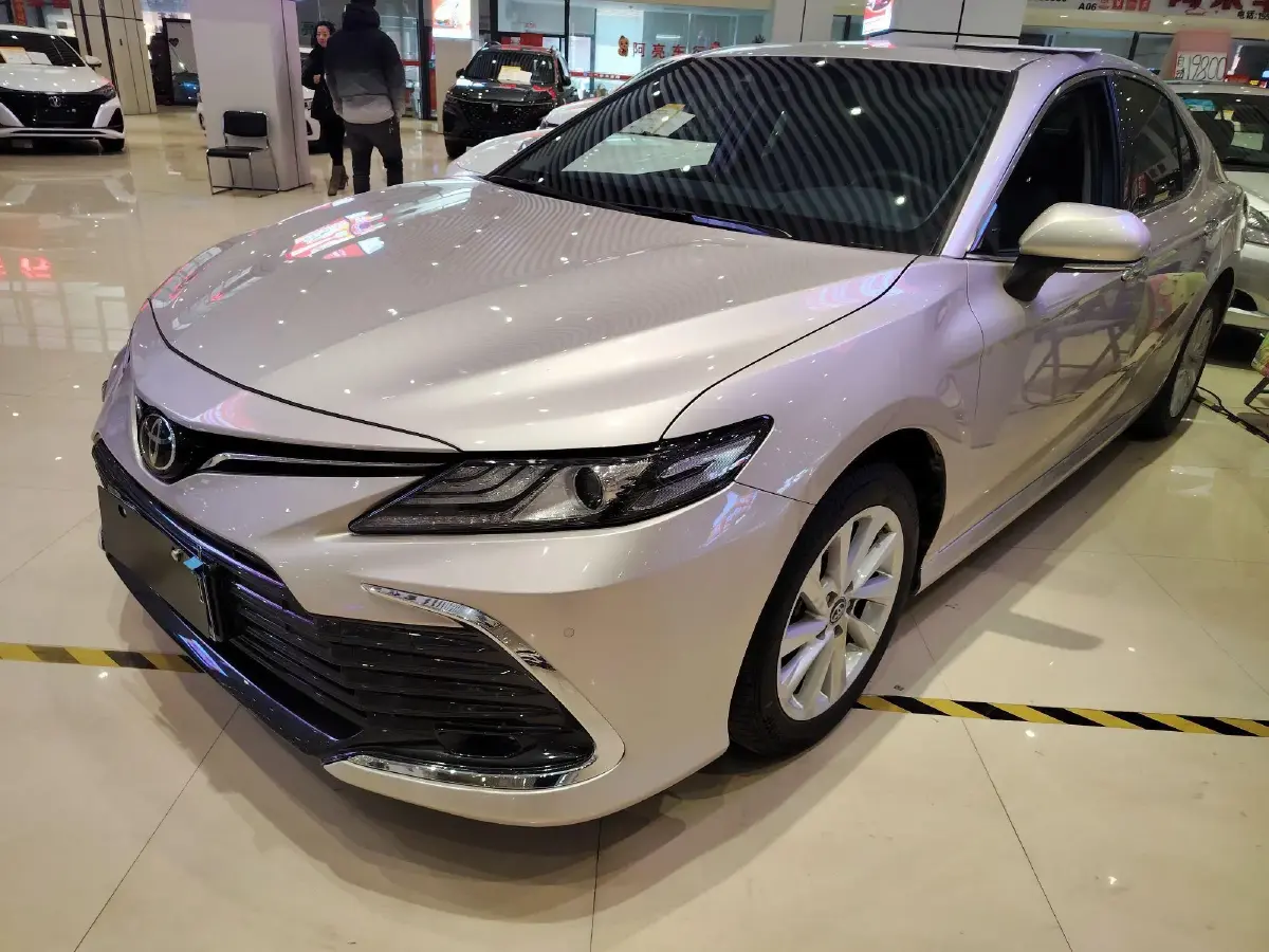 2021 Toyota Camry 2.0L 178HP L4 CVT