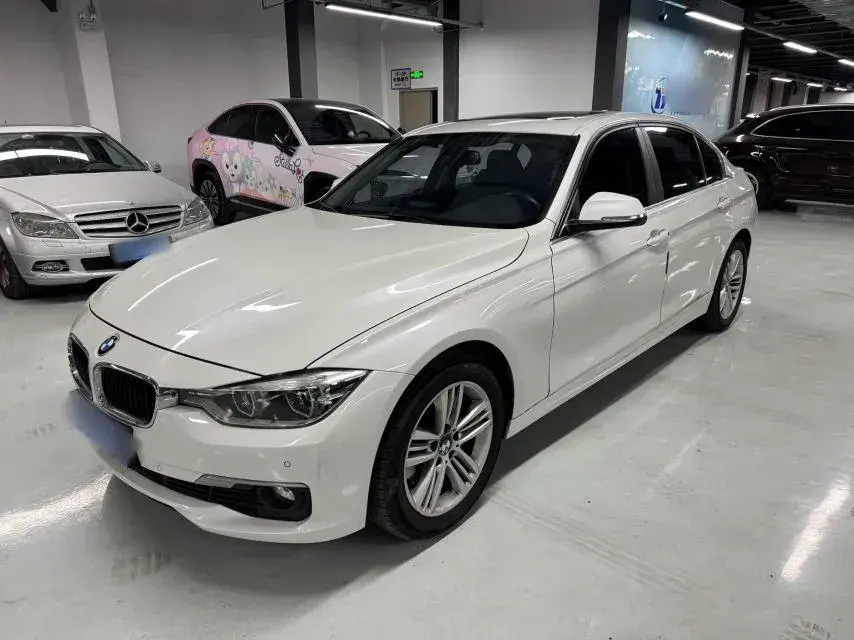 2016 BMW 3 Series 2.0T 184HP L4 8AT