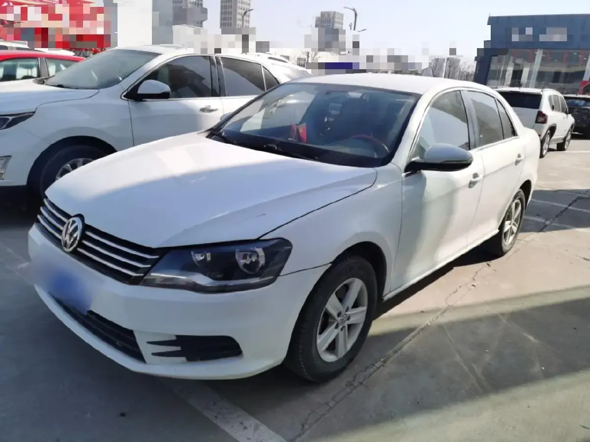 2014 Volkswagen Bora 1.6L 105HP L4 5MT