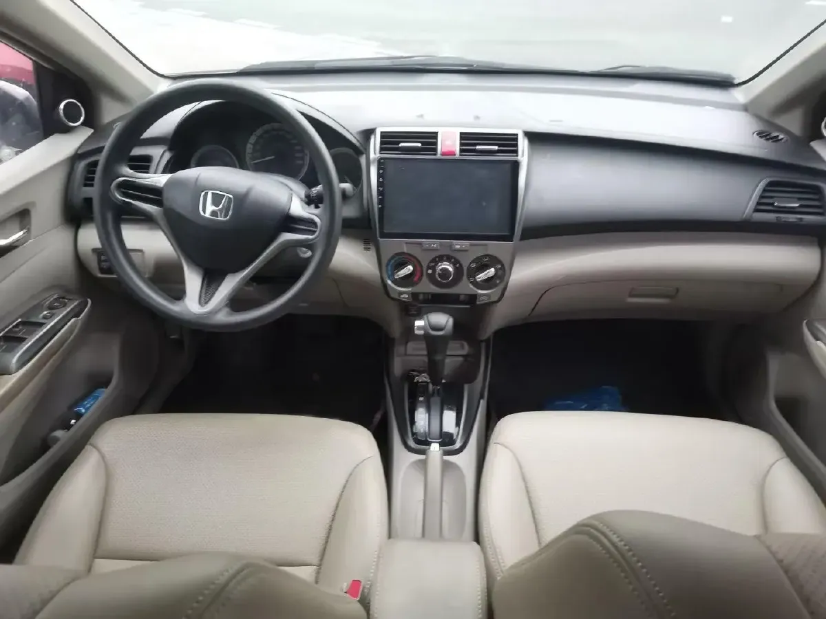 2014 Honda City Classic 1.5L 120HP L4 5AT,autocango,china used car exporter,china ev exporter,chinese used car exporter,chinese used ev exporter