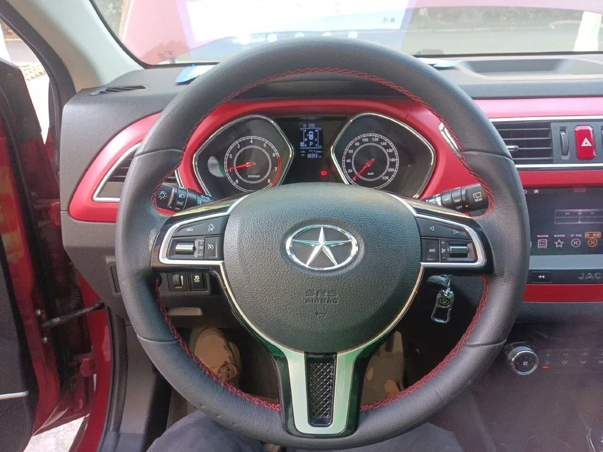 2015 JAC Refine S2 1.5L 113HP L4 CVT,autocango,china used car exporter,china ev exporter,chinese used car exporter,chinese used ev exporter