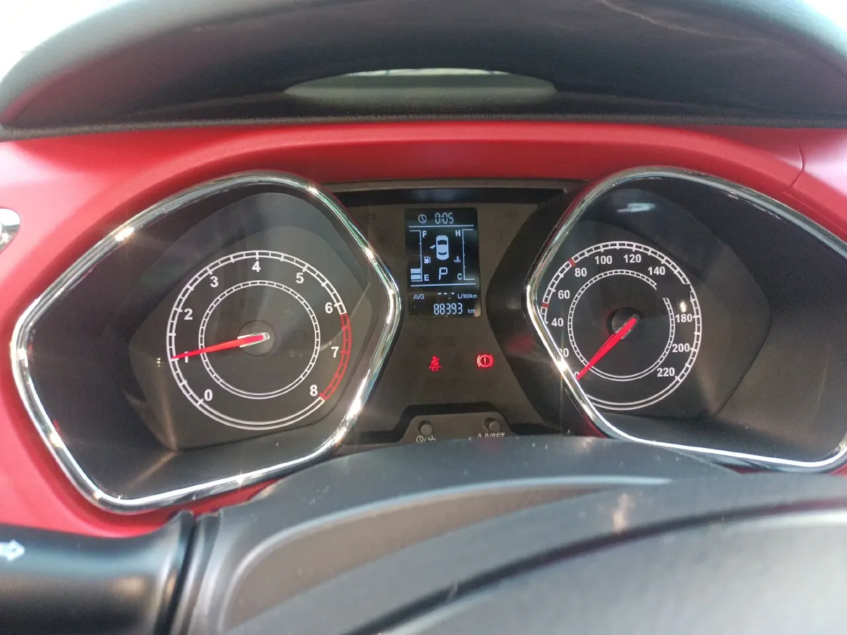 2015 JAC Refine S2 1.5L 113HP L4 CVT,autocango,china used car exporter,china ev exporter,chinese used car exporter,chinese used ev exporter