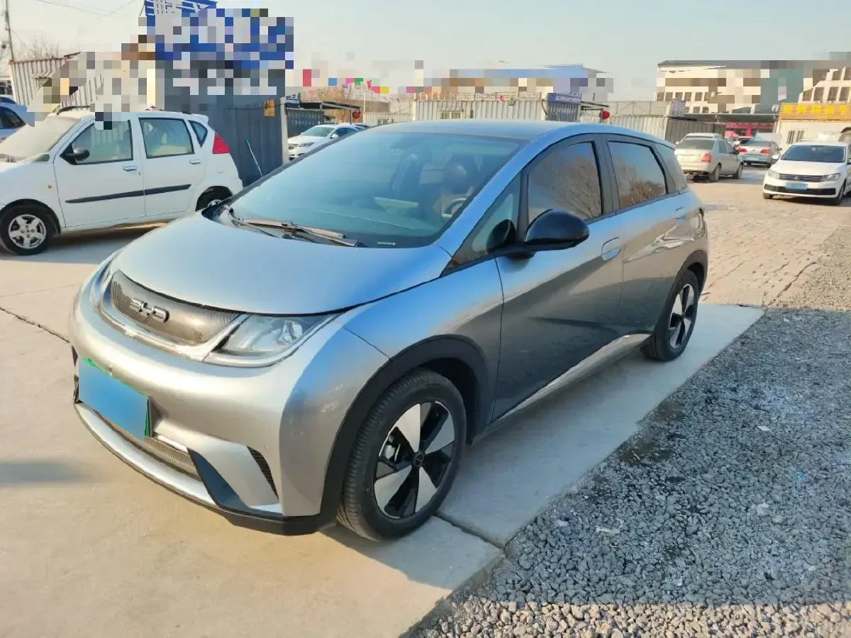 2023 BYD Dolphin BEV 44.928KWH