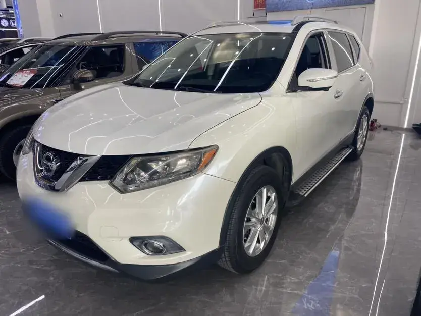 2014 Nissan X-Trail 2.0L 150HP L4 CVT