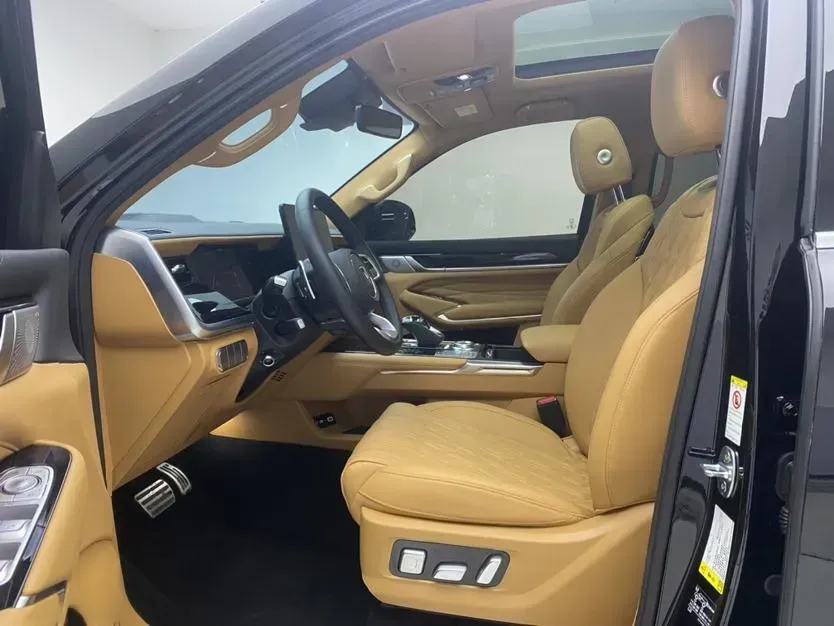 2023 Tank 500 2.0T 252HP L4 9AT PHEV 37.1KWH,autocango,china used car exporter,china ev exporter,chinese used car exporter,chinese used ev exporter