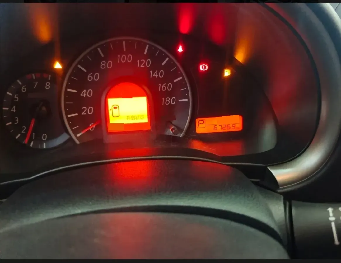 2015 Nissan March 1.5L 107HP L4 4AT,autocango,china used car exporter,china ev exporter,chinese used car exporter,chinese used ev exporter