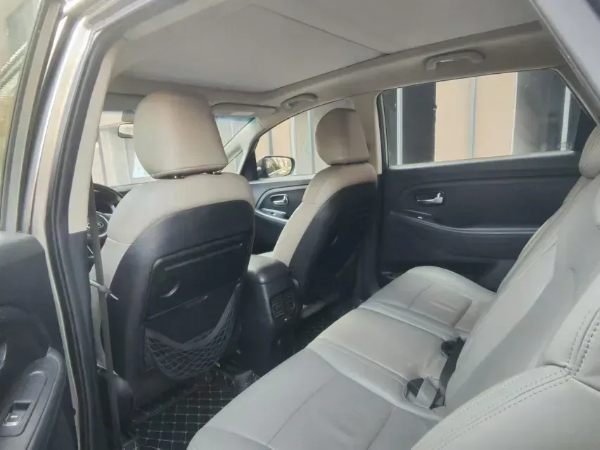 2013 Kia Carens 2.0L 152HP L4 6AT,autocango,china used car exporter,china ev exporter,chinese used car exporter,chinese used ev exporter