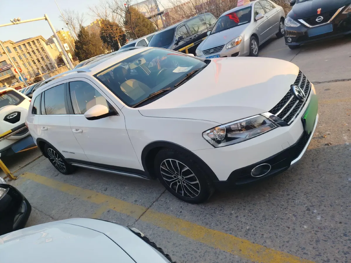 2014 Volkswagen Cross Lavida 1.6L 110HP L4 6AT,autocango,china used car exporter,china ev exporter,chinese used car exporter,chinese used ev exporter