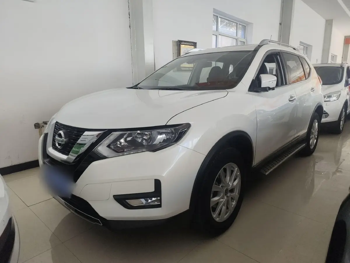 2021 Nissan X-Trail 2.0L 151HP L4 CVT