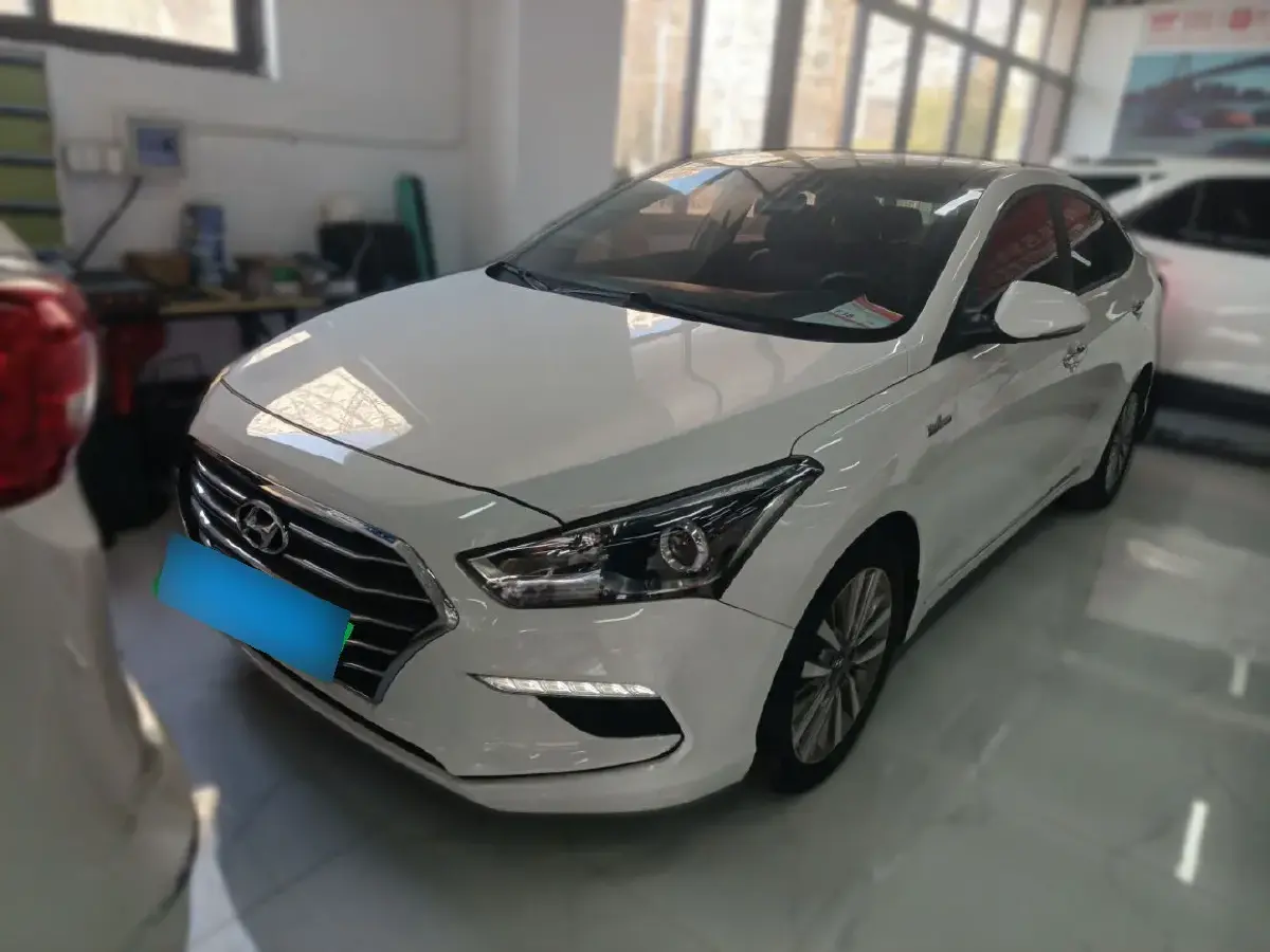 2017 Hyundai Mistra 1.6T 175HP L4 7DCT
