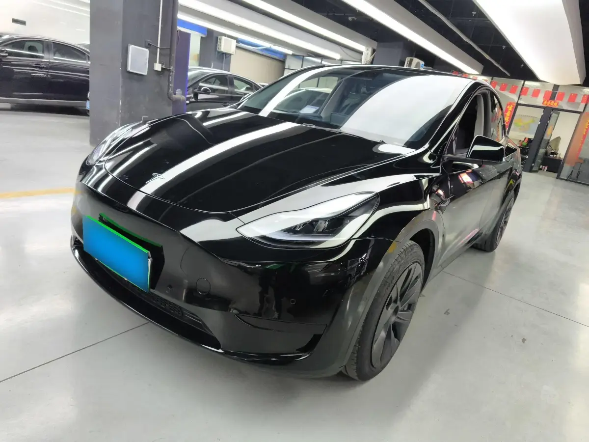 2022 Tesla Model Y BEV 60KWH