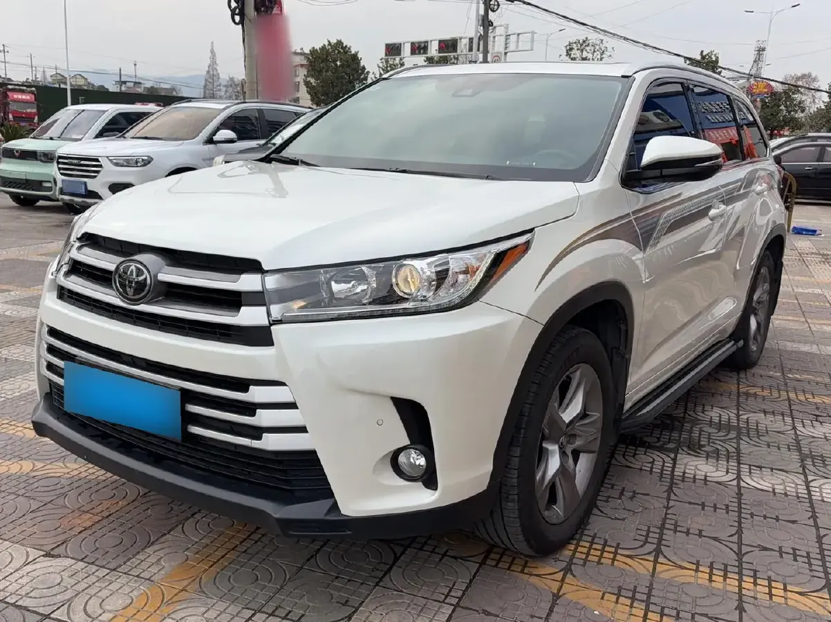 2018 Toyota Highlander 2.0T 220HP L4 6AT