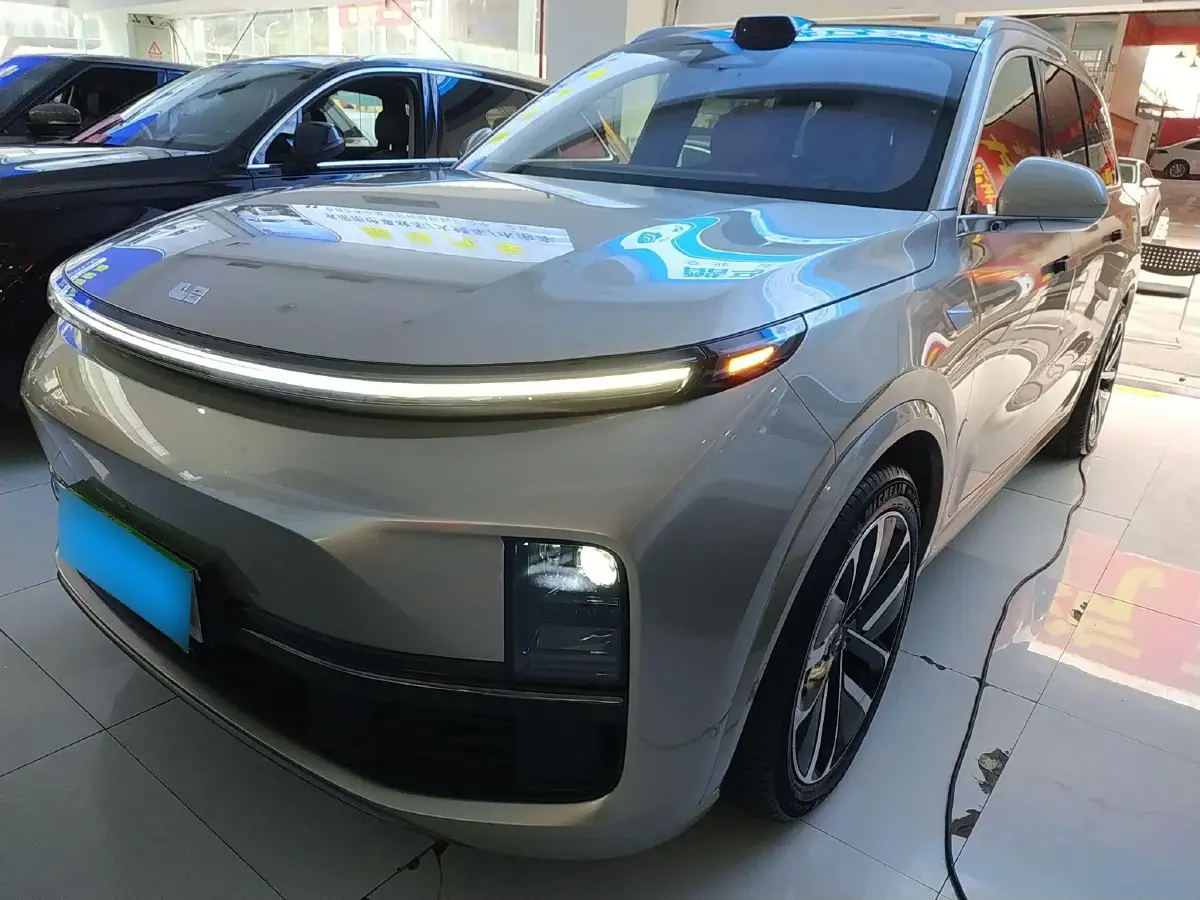 2022 Li L9 Range Extended 154HP REEV 42.6KWH