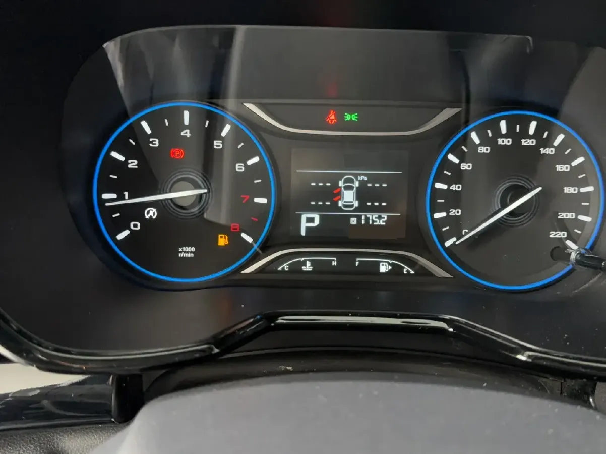 2018 GAC Trumpchi GS4 1.5T 152HP L4 6AT,autocango,china used car exporter,china ev exporter,chinese used car exporter,chinese used ev exporter