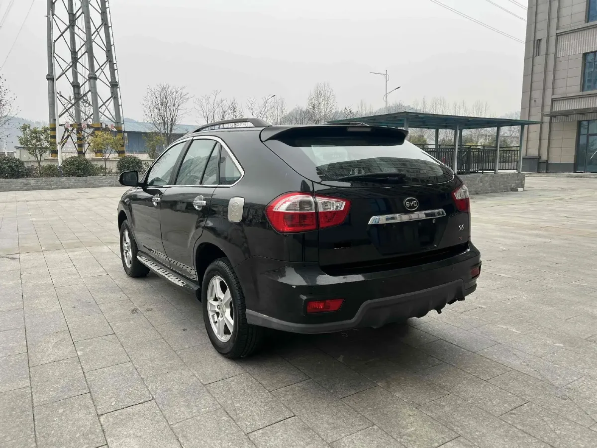 2014 BYD S6 1.5T 154HP L4 6MT,autocango,china used car exporter,china ev exporter,chinese used car exporter,chinese used ev exporter