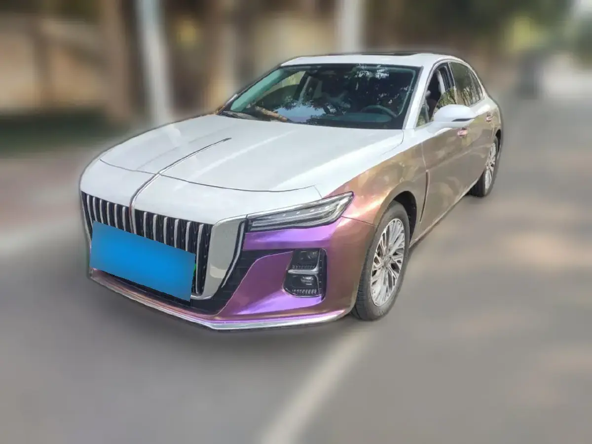 2023 HongQi H5 1.5T 169HP L4 E-CVT Hybrid