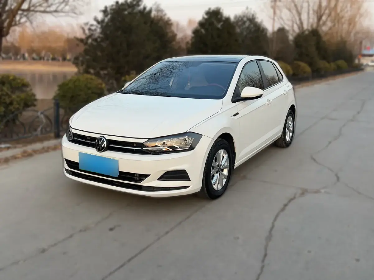 2021 Volkswagen Polo 1.5L 113HP L4 6AT