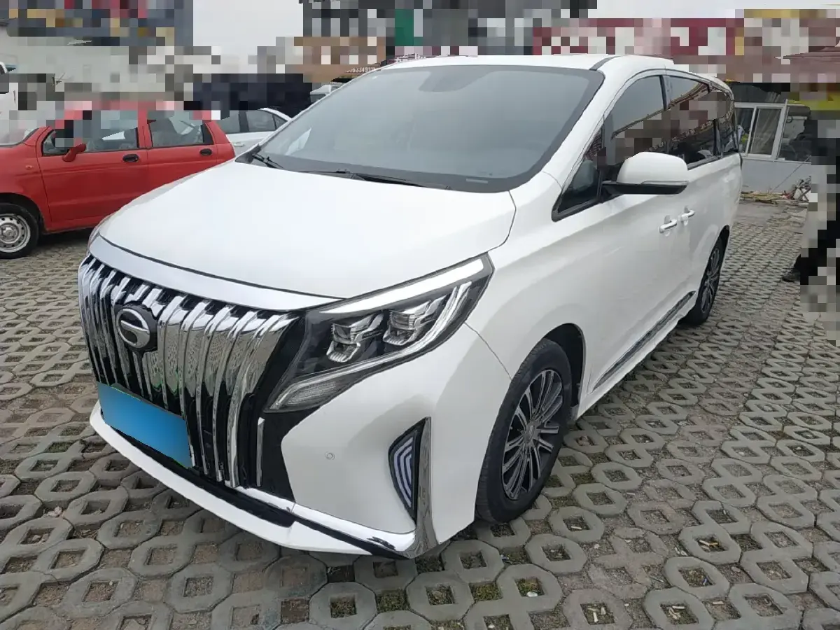 2021 GAC Trumpchi M8 2.0T 252HP L4 8AT