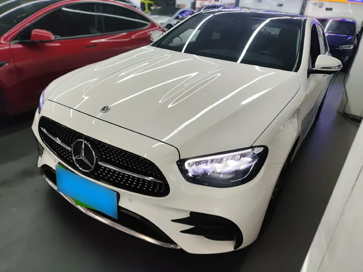 2022 Mercedes-Benz E Class 2.0T 211HP L4 9AT PHEV 25.4KWH