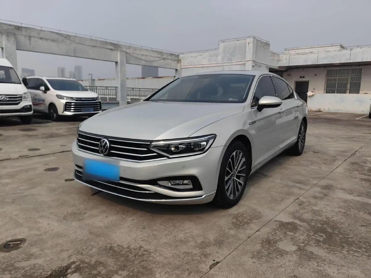 2020 Volkswagen Magotan 2.0T 186HP L4 7DCT