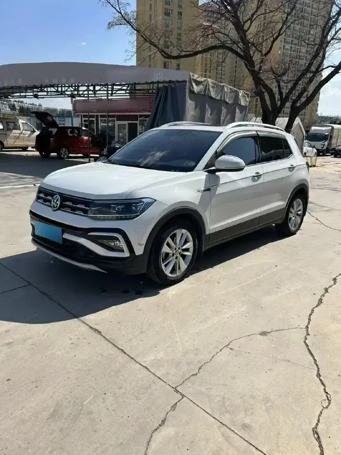 2019 Volkswagen T-Cross 1.4T 150HP L4 7DCT