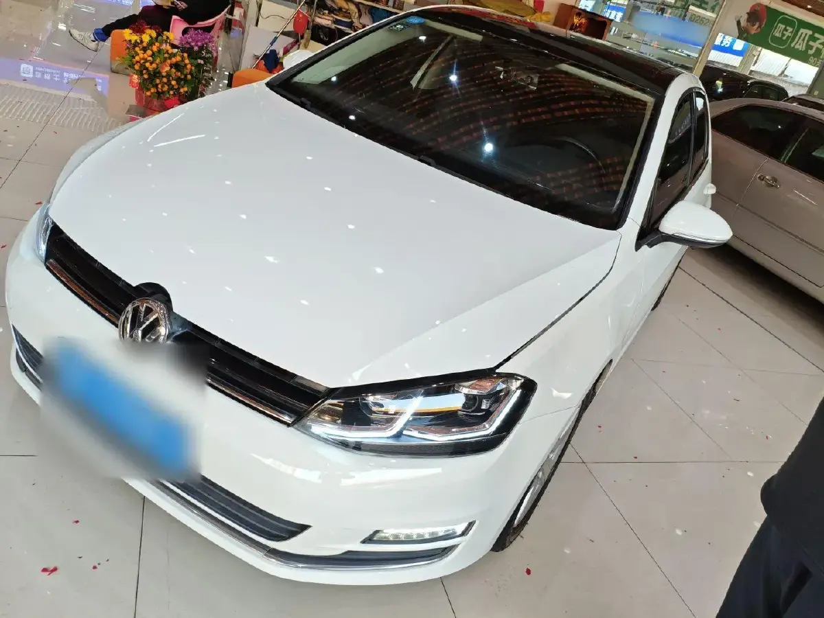 2015 Volkswagen Golf 1.4T 131HP L4 7DCT